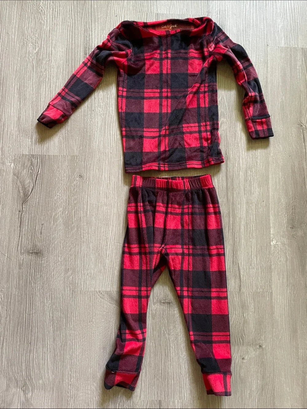 Cat & Jack Red and Black Plaid Fleece Pajama Set